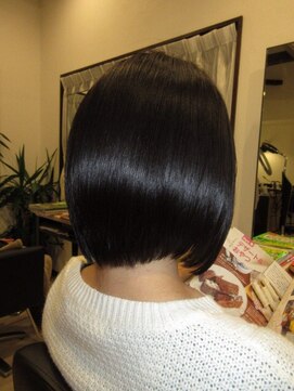 コアフィールフィス(COIFFURE fils) さらツヤショートヘア