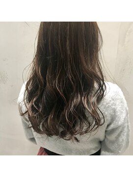 アンド バイ ヘアサロン(AND by hair salon) ハイライト×暗髪グレージュカラー