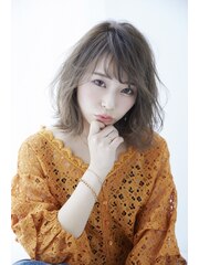 【figaro AVEDA】無造作ウェーブがおしゃれな伸ばしかけボブ