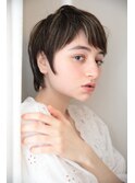 サラッとまとまる前下がりショート☆