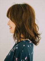 オートクチュールランコントレ(Haute Couture Rencontrer)&nbsp;カジュアルフェミニンなセミディ