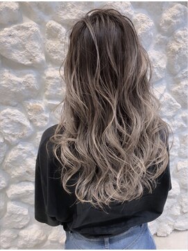 モアナ バイ ヘッドライト 武蔵小杉店(Moana by HEADLIGHT) バレイヤージュ#アッシュグレージュ#大人かわいいデザインカラー