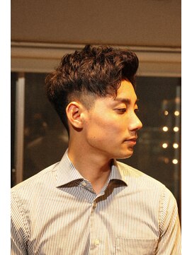 ツーエイチ 新宿(2H) 新宿/ビジネスヘア/うまい