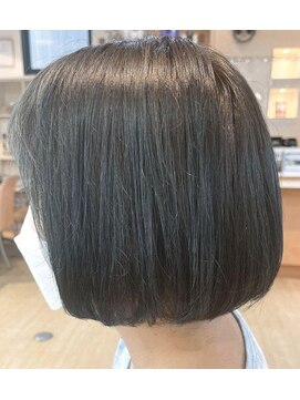 ヘアーアンドメイク マニス(hair&make manis) ツヤ髪ナチュラルボブ　透明感イルミナブルーアッシュカラー