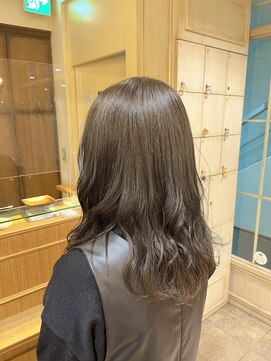 ネオリーブカップ 町田店(Neolive capu) オリーブグレージュ/ミディアム