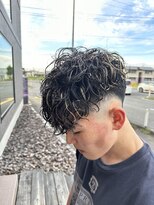 ヘアー クリエイト カルバリ(HAIR CREATE Calbari)&nbsp;スペインカール×ハイライト