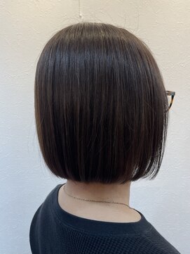 フチュール(futur) パツっとボブ