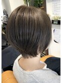 根元ふんわりショートボブ
