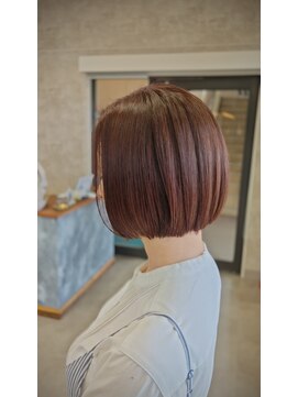 レトア(Letoa) 前下がりショートボブ