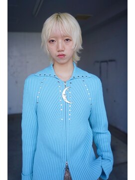 ウツワ(utuwa) (ミディアムウルフ)