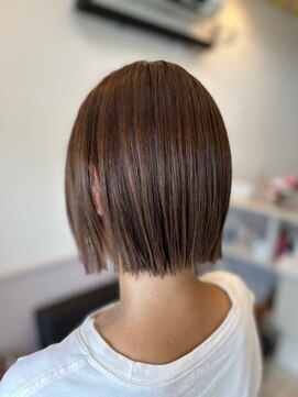 ヘアースペース グリーン(Hair space GReeN) 切りっぱなしショート