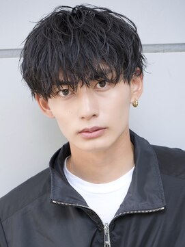 縦落ち無造作パーマニュアンスソフトツイストパーマ束感マッシュ