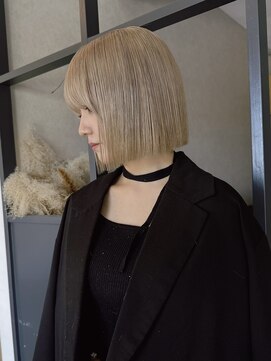 エトワ 中央店(etoi) 大分ボブ/ブリーチミルクティーカラー