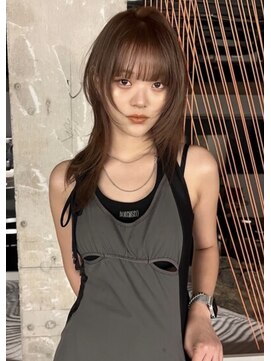 ゾーイダイミョウ(ZOEY daimyo) 透明感たっぷりオリーブベージュ/ハッシュカット