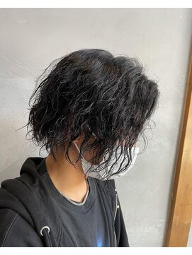 リュウギ(Ryugi) メンズパーマ