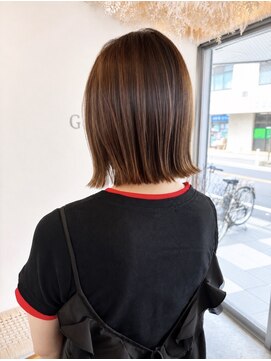 ゴーシェン 稲毛店(Goshen) 毛先外ハネ切りっぱなしボブ