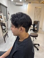 メンズカット バイ ソイクフ(メンズカット by SOY-KUFU)&nbsp;くせ毛を活かしたセンターパートで毎日扱いやすい髪へ