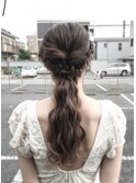結婚式のお呼ばれギブソンタック