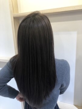 アリュールヘアー ヴィヴィ(ALLURE hair vivi) 透明感×ミントグレージュ×かきあげロング