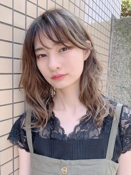 ムジーク(Musiiik) ハイトーングレージュ