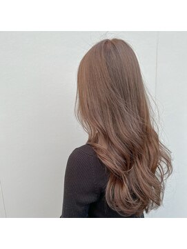 美容室 アイディー i-dee 柔らかベージュ