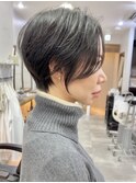 モードに大人可愛いダークアッシュイメチェンショートボブ