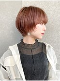 ショート×顔周り×前髪×シルキーベージュ×グレージュカラー