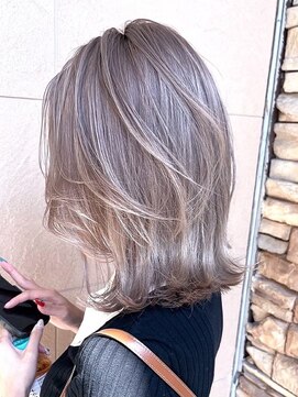 ボイスヘア(voice hair) ラフな抜け感ミルクティーベージュ