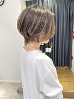前下がりショートボブ×ハイライト×透明感カラー【NAYUMI】
