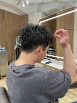 ヘアーサロン タカヒロ(Hair Salon TAKAHIRO) アップバング刈り上げショート