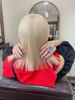ガルボ ヘアー(garbo hair)&nbsp;ハイトーン 10代20代 ホワイトベージュ ブリーチ ブロンドカラー