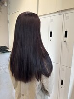 アローム(alom) イメチェン/ホワイトブロンド/外ハネボブ/美髪/茅ヶ崎