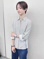 モリオ(morio)&nbsp;＊センターパートハンサムショート丸みショート前下がりショート