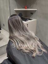 コスモス 町田(COSMOS)&nbsp;バレイヤージュカラー/ホワイトシルバー/シャドールーツ