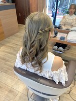 リーナ ビューティガーデン(LiNA BeautyGarden)&nbsp;ねじるだけハーフアップ