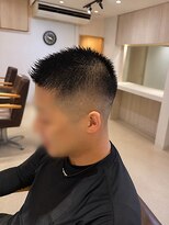 ヘアーメイク バス(Hair make bas) アシンメトリーなフェイドカット