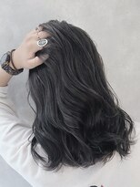 ムウ 難波(MOU)&nbsp;ハッシュカットフルバング似合わせカットレッドブラウン20代30代