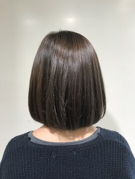 アズール 草加(azule) イルミナカラー ボブ × オリーブブラウン