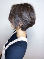 ヘアーアンドスパ フラップス(FLAPS) ショートボブ×グレージュハイライト