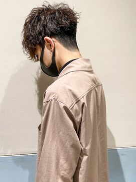 フレーム へアアンドトリートメント 天王寺北口店(FRAME) ハイウエイト前下がりツーブロックインスタID@kousuke.kido