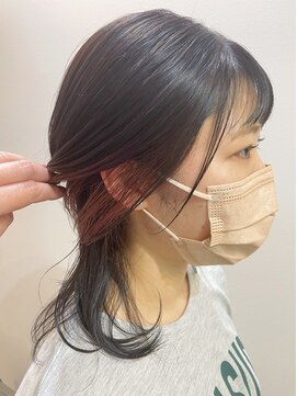 グーフィートーキョー 銀座(Goofy Tokyo) イヤリングカラーピンク×ハイウルフカット/ハッシュカット693