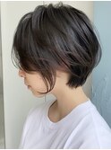 美髪にオトナかわいいホワイトグレージュネビージュショートボブ