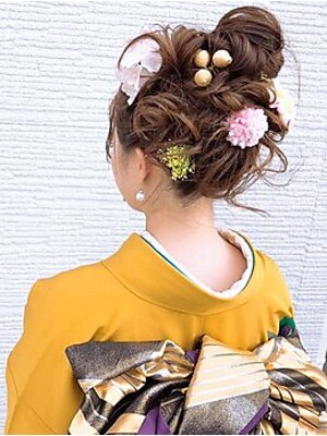 着付けからヘアセット、撮影までトータルでお手伝い♪プロの技で特別な日をもっと彩り華やかに─。