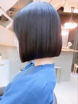 リール 銀座(R'EEL) ストレートボブ×ダークブルー