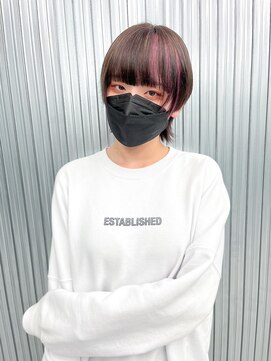 キバ(kva) ▽□□▽ヘルシースタイル×ショートウルフカット