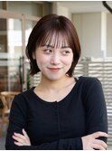 簡単スタイリング大人可愛い外ハネくびれレイヤーボブ×前髪あり