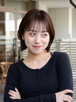 ガーデン オオタカノモリ(garden otakanomori)&nbsp;簡単スタイリング大人可愛い外ハネくびれレイヤーボブ×前髪あり