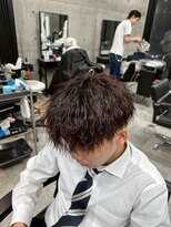 イーラ(era) ツイストスパイラルパーマ/メンズ/刈り上げ/眉毛/ツイスト