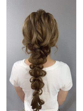 ヘアセット ナゴヤ ラビット(hair set NAGOYA RABBIT) あみおろし