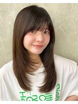 ミディアムレイヤー/くびれヘア/アプリコットオレンジ/20代/30代